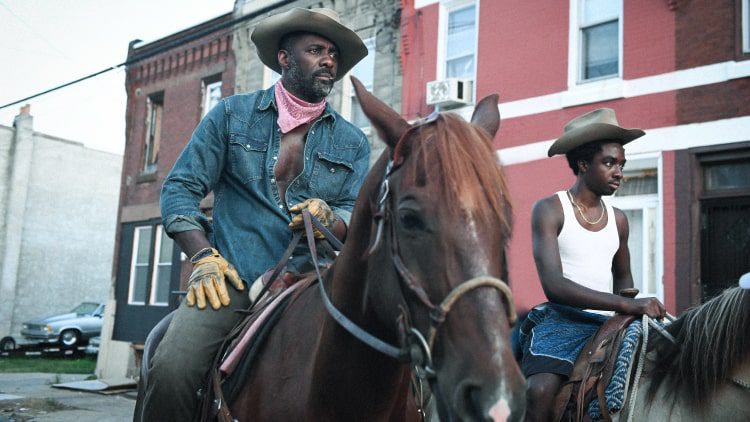 Cowboys de Filadelfia Netflix Trailer Idris Elba, Caleb McLaughlin.