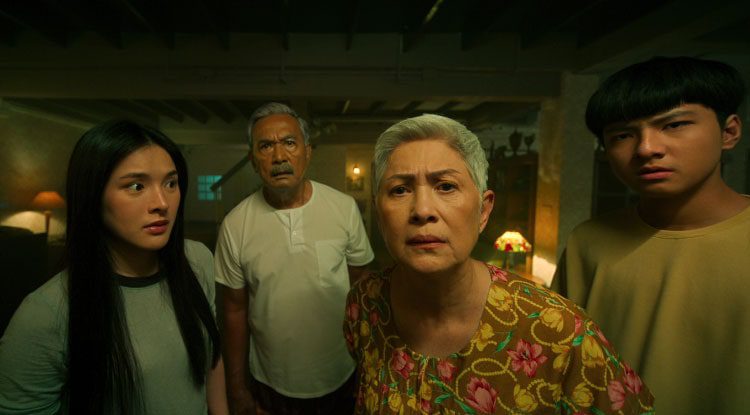 La casa de los abuelos pelicula netflix