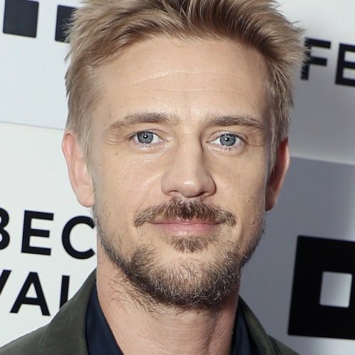 Sandman Season 1 Netflix Boyd Holbrook 