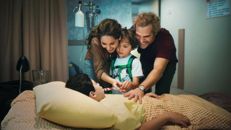 Escena de Los Dos Hemisferios de Lucca en Netflix